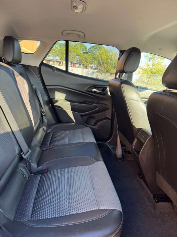 2025 Chevrolet Trax Image 10