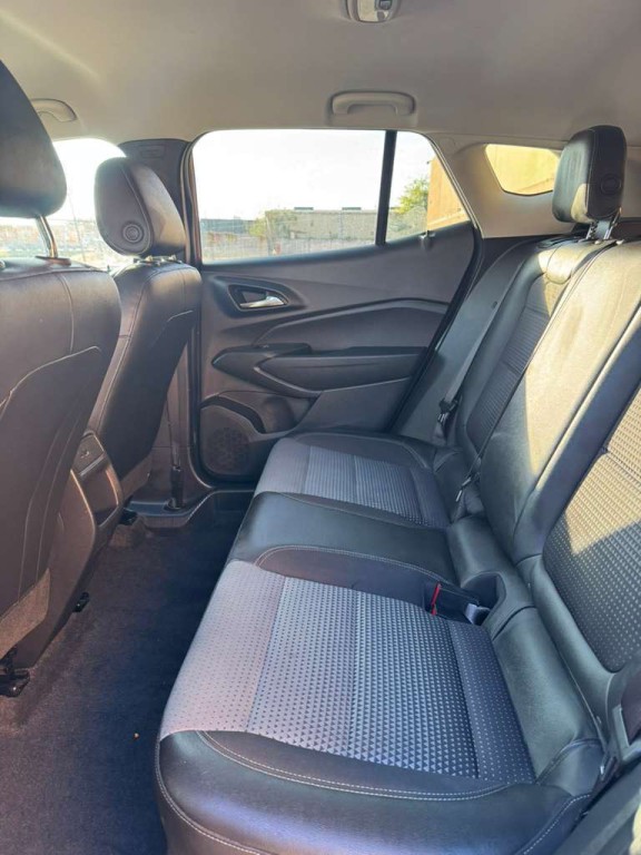 2025 Chevrolet Trax Image 11