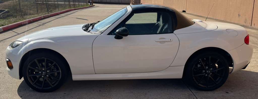 2015 Mazda MX-5 Miata Image 8
