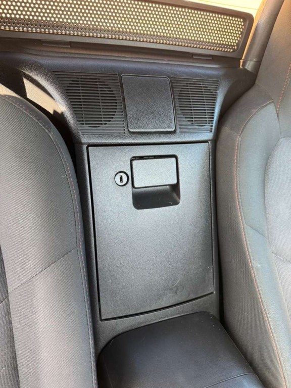 2015 Mazda MX-5 Miata Image 14