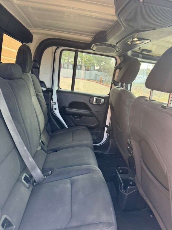 2023 Jeep Gladiator Image 10