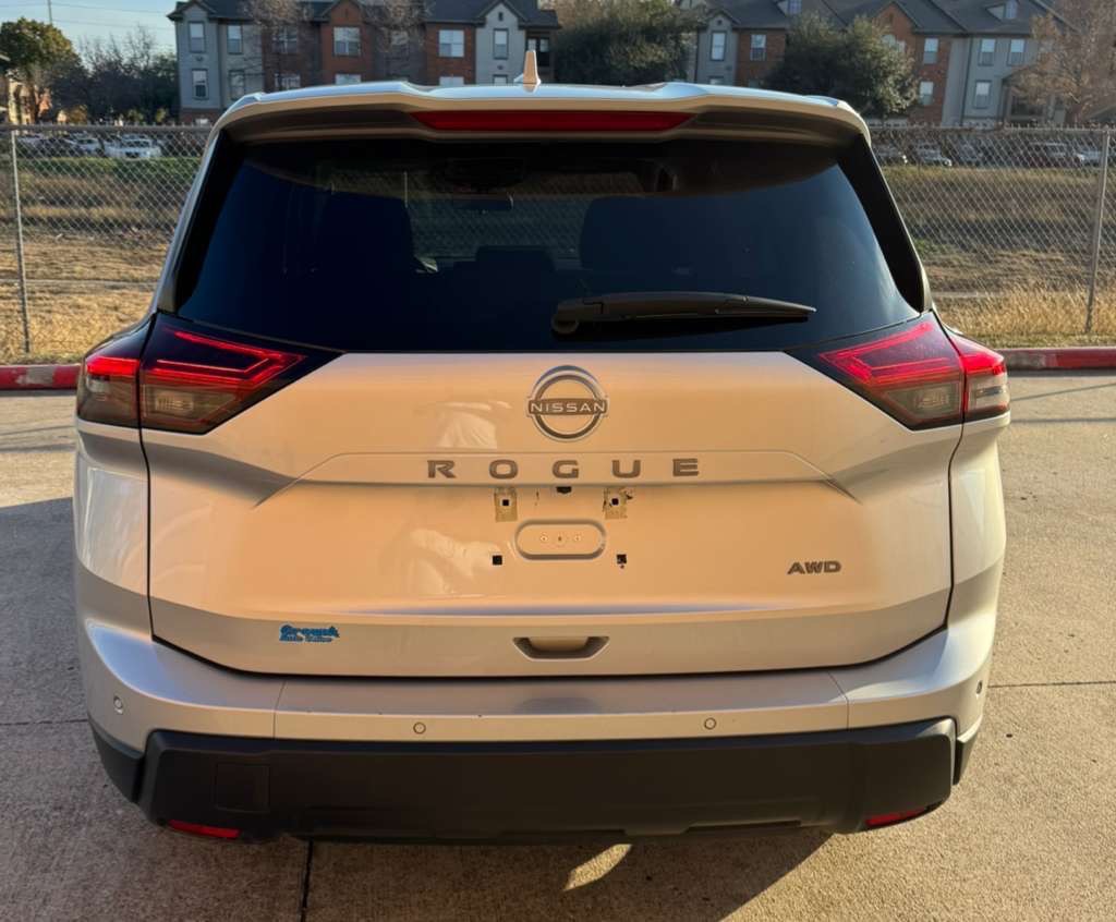 2025 Nissan Rogue Image 6