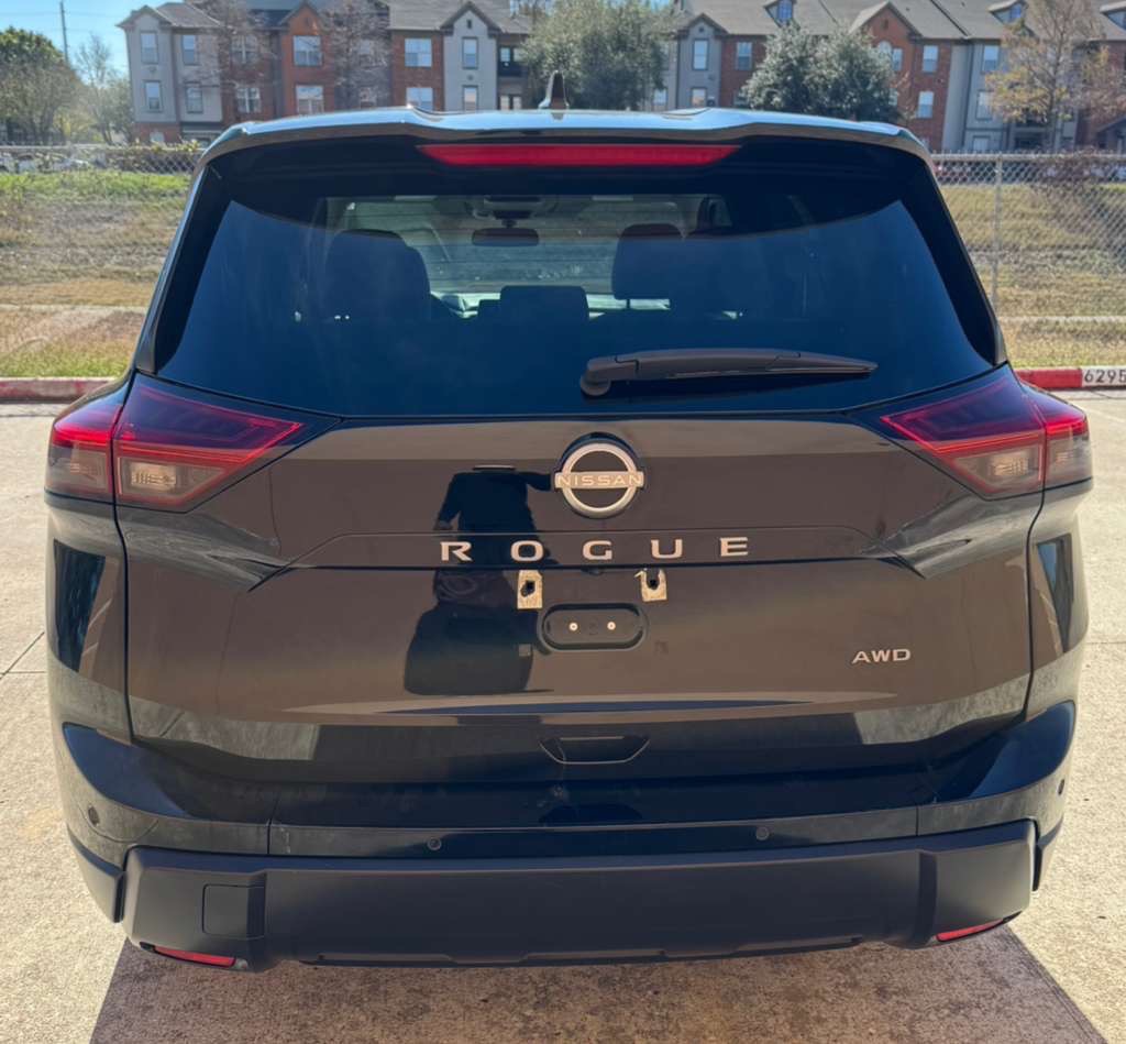 2025 Nissan Rogue Image 6