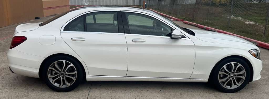 2018 Mercedes-Benz C-Class Image 8