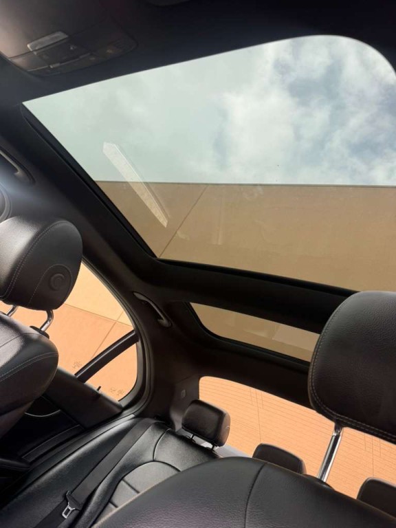 2018 Mercedes-Benz C-Class Image 14