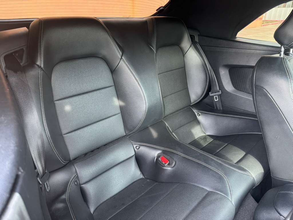 2022 Ford Mustang Image 10