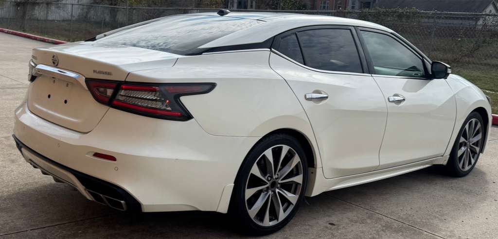 2022 Nissan Maxima Image 4