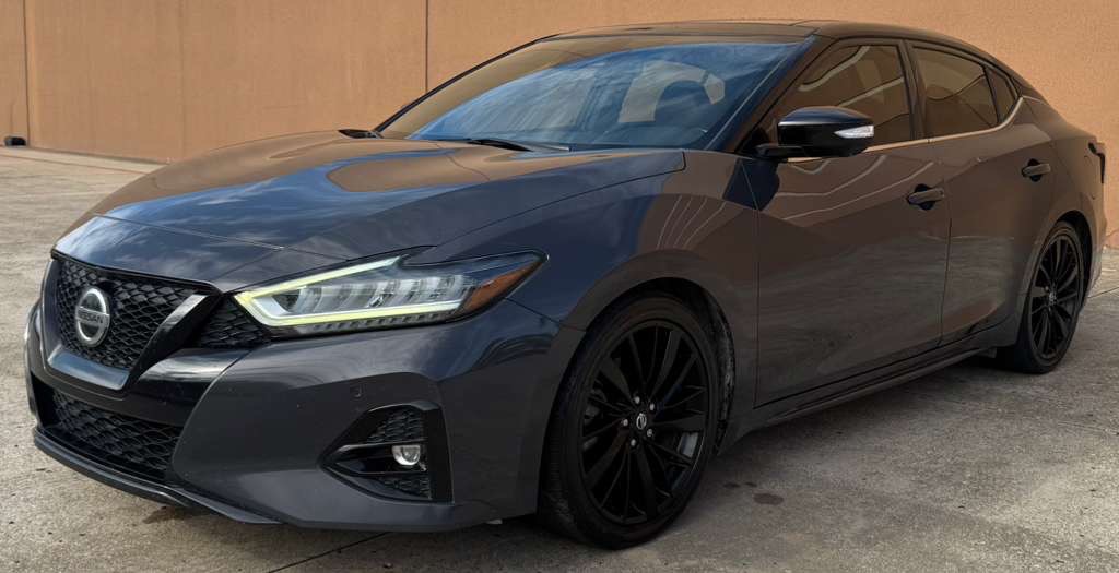 2021 Nissan Maxima Image 2