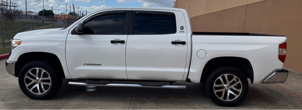 2017 Toyota Tundra Image 5