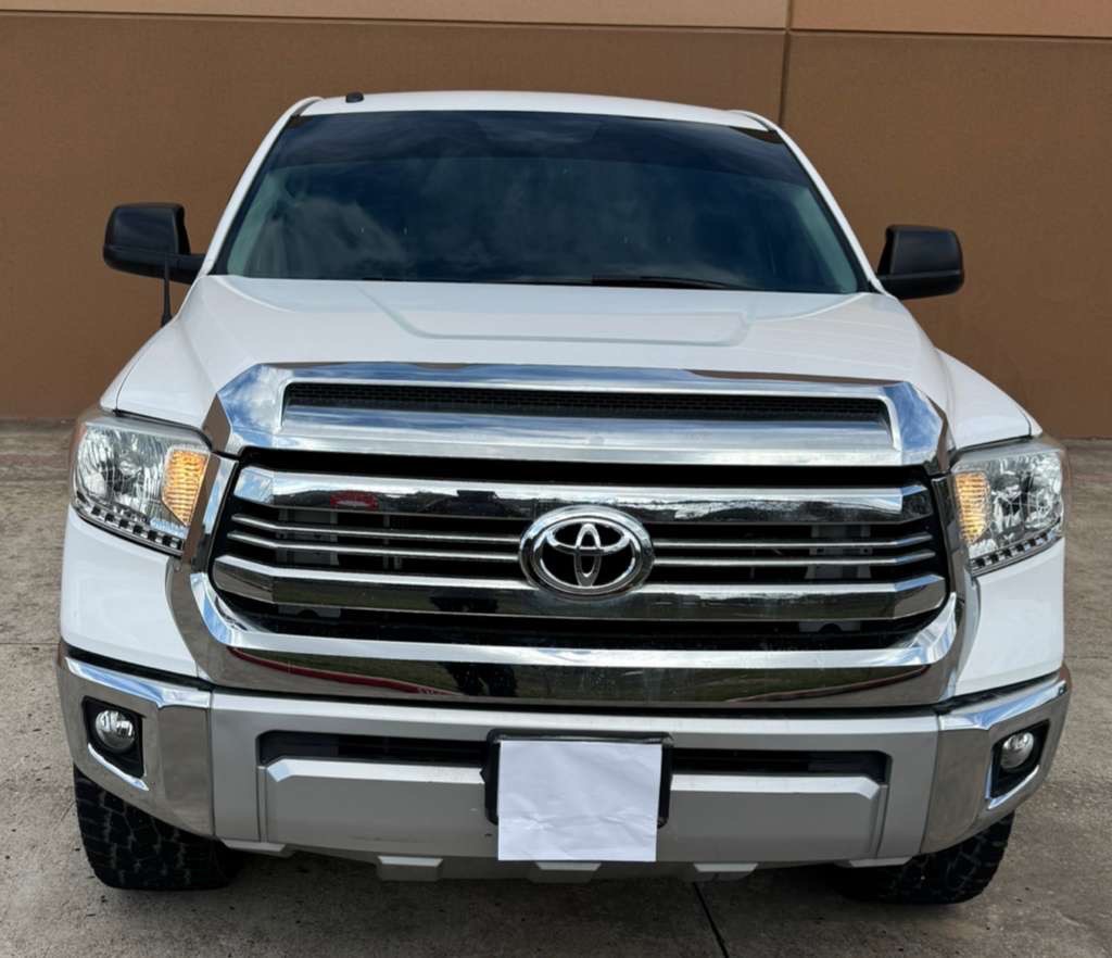 2017 Toyota Tundra Image 6
