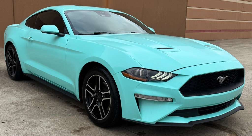 2021 Ford Mustang Image 1