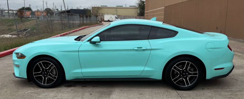 2021 Ford Mustang Image 8