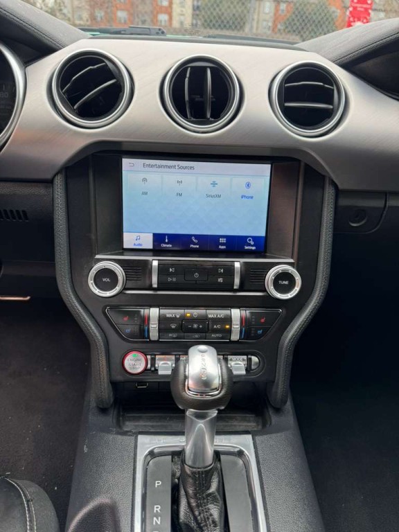 2021 Ford Mustang Image 13