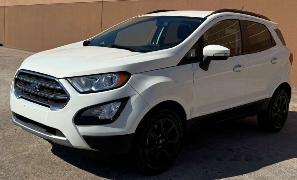 2021 Ford Econoline Image 2