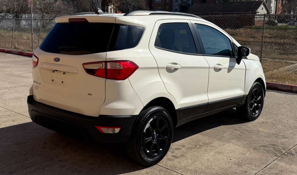 2021 Ford Econoline Image 3