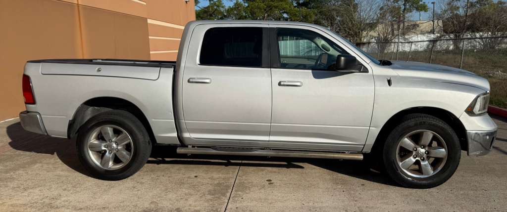 2019 RAM 1500 Image 7