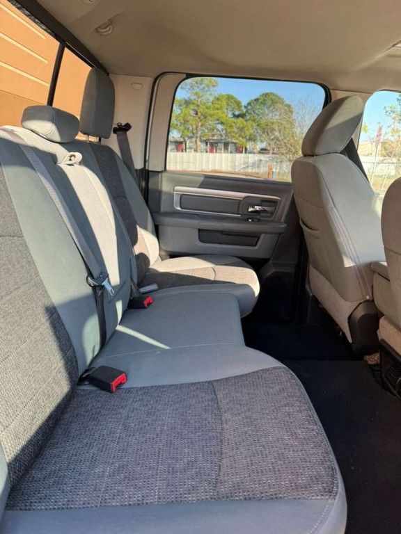 2019 RAM 1500 Image 12