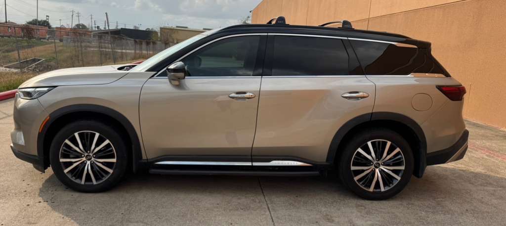 2023 INFINITI QX60 Image 8