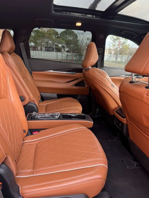 2023 INFINITI QX60 Image 12