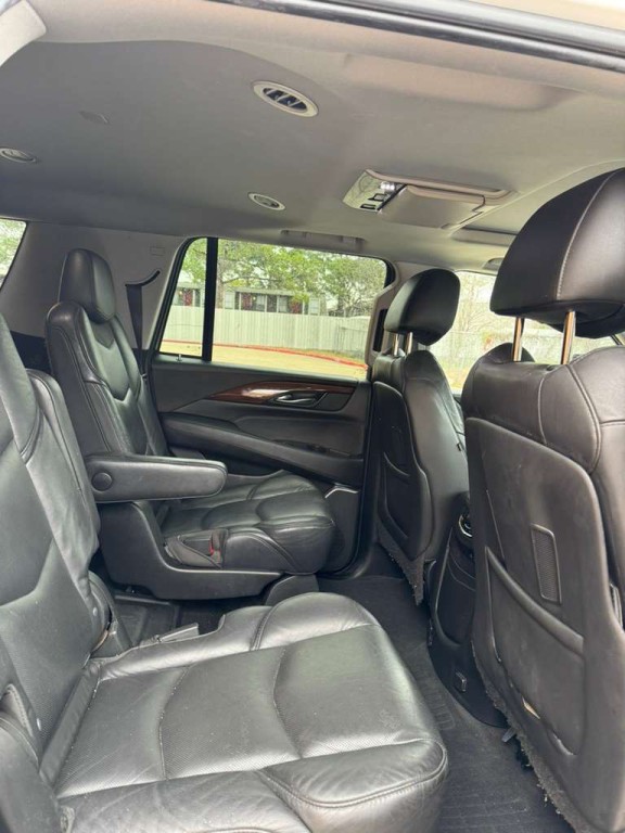 2019 Cadillac Escalade Image 13