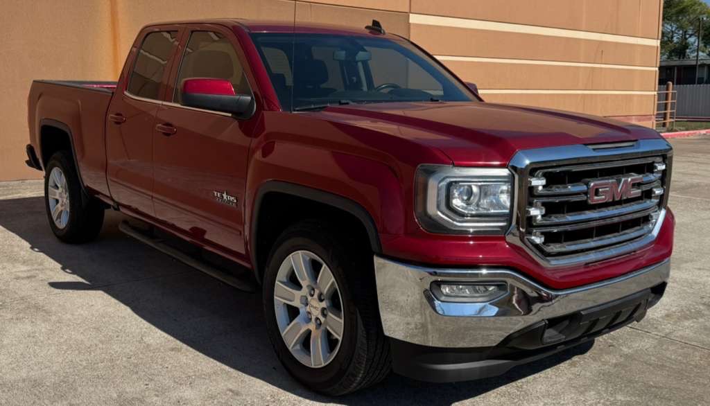 2019 GMC Sierra 1500 Image 1