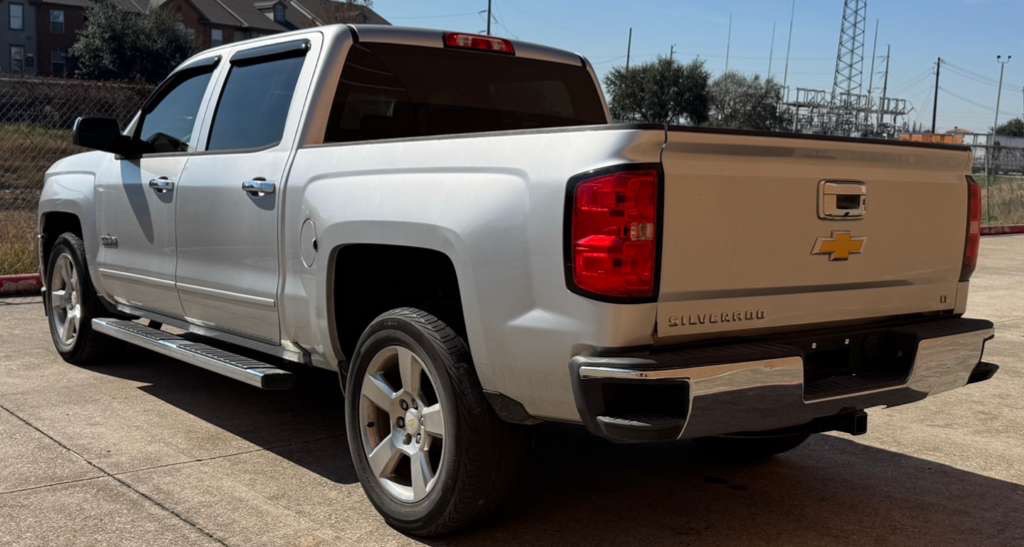 2018 Chevrolet Silverado 1500 Image 3
