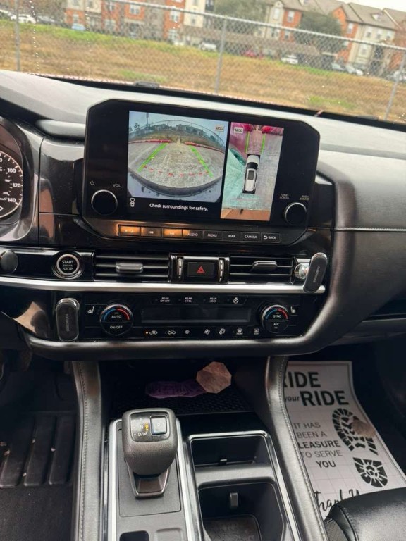 2022 Nissan Pathfinder Image 17