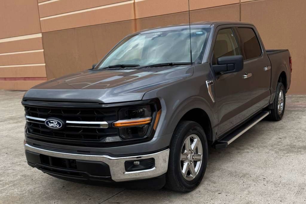 2025 Ford F-150 Image 2