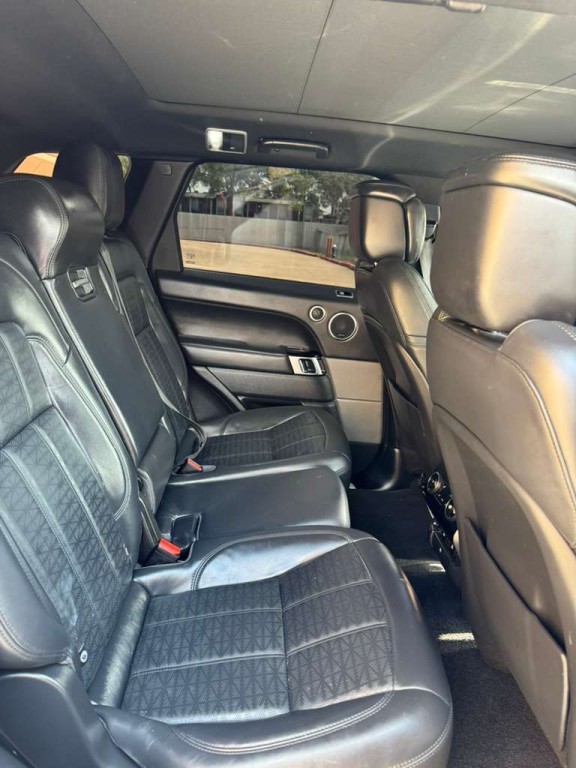 2019 Land Rover Range Rover Sport Image 12