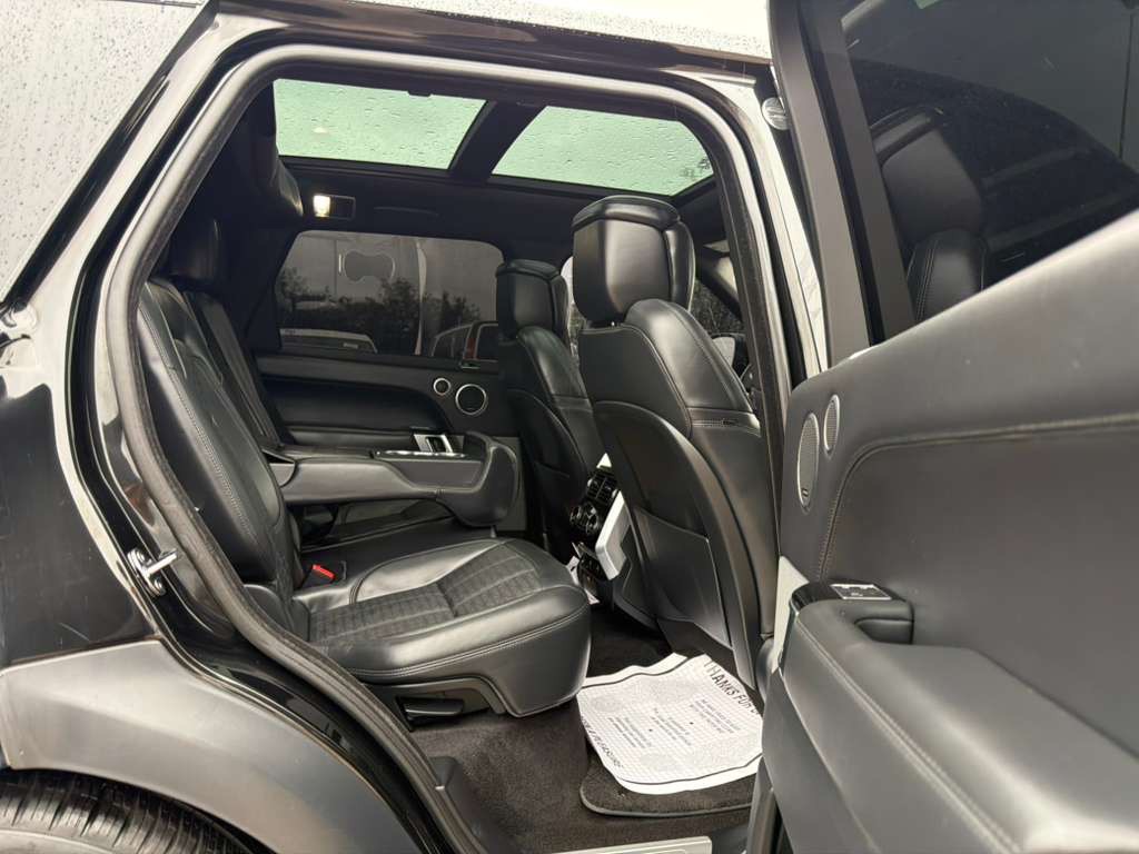 2019 Land Rover Range Rover Sport Image 14