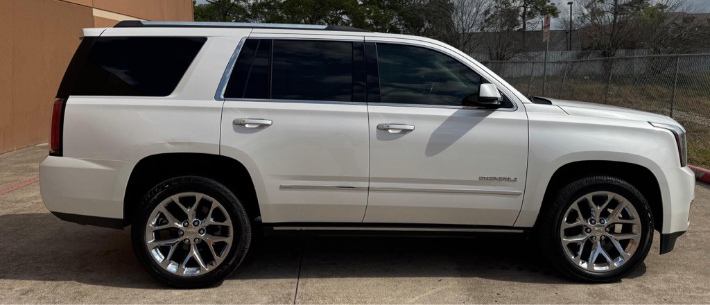 2020 GMC Yukon Image 8