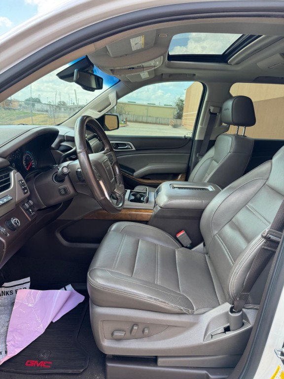 2020 GMC Yukon Image 9