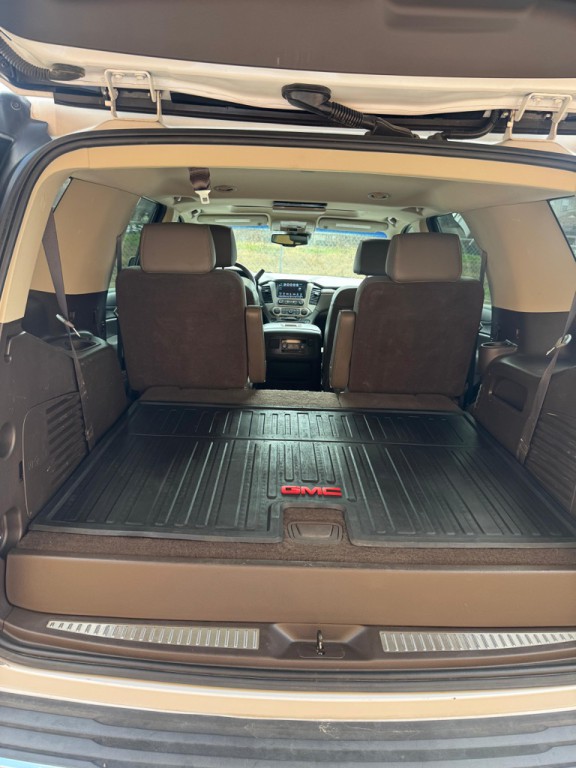 2020 GMC Yukon Image 11