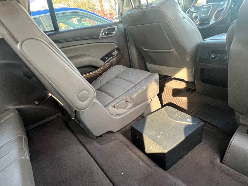 2020 GMC Yukon Image 15