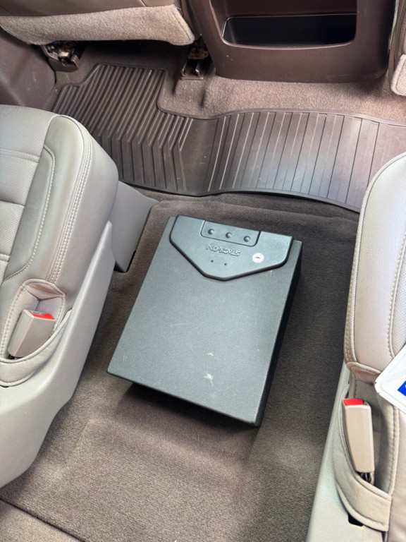 2020 GMC Yukon Image 17