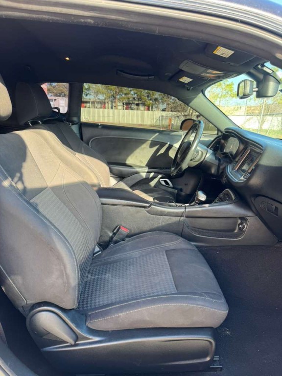 2019 Dodge Challenger Image 8