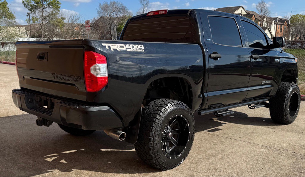 2018 Toyota Tundra Image 3