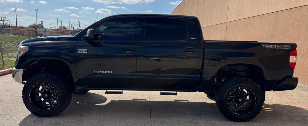 2018 Toyota Tundra Image 8