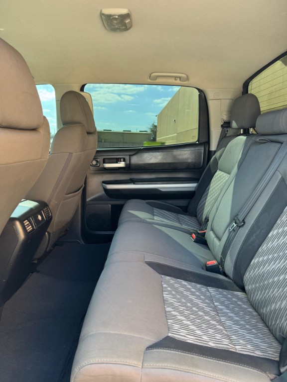2018 Toyota Tundra Image 11