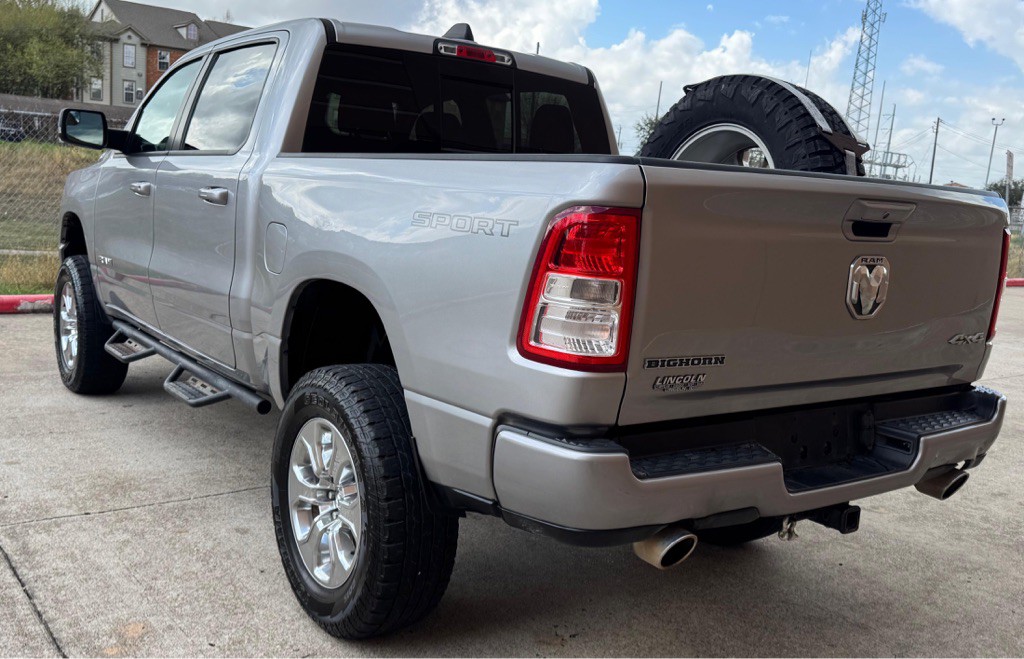 2022 RAM 1500 Image 4