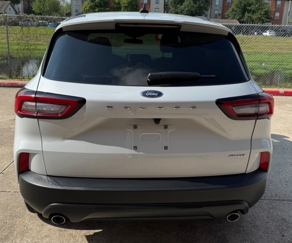 2025 Ford Escape Image 6