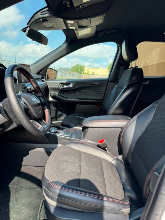 2025 Ford Escape Image 9