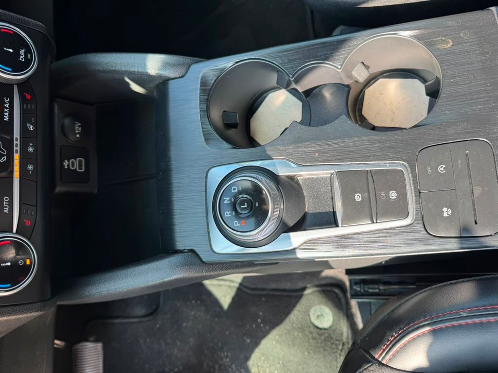 2025 Ford Escape Image 15
