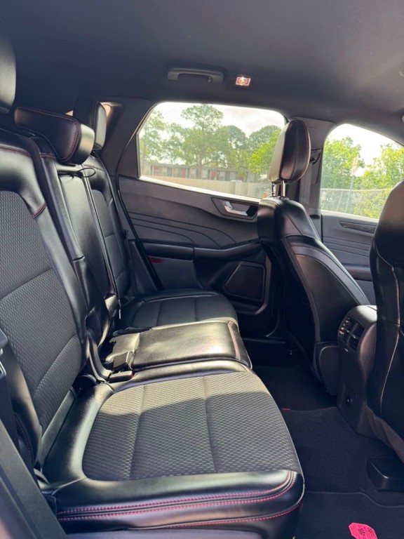 2025 Ford Escape Image 16