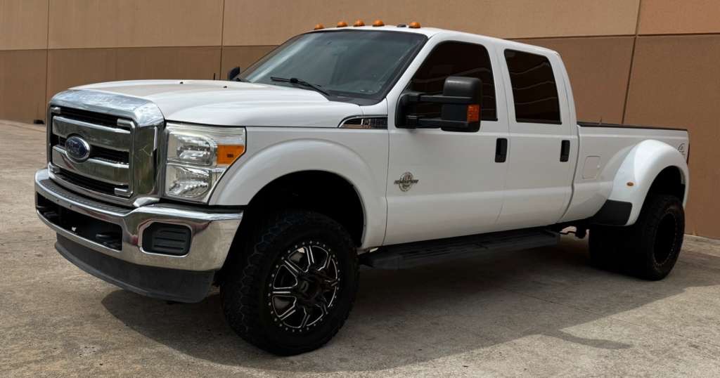 2016 Ford F-350 Image 2