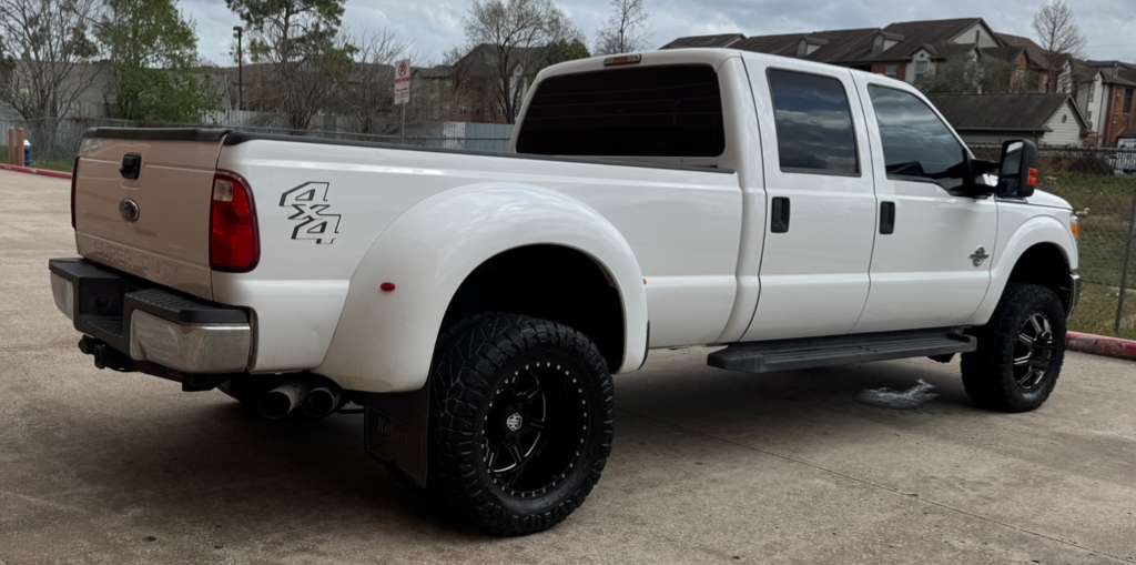 2016 Ford F-350 Image 4