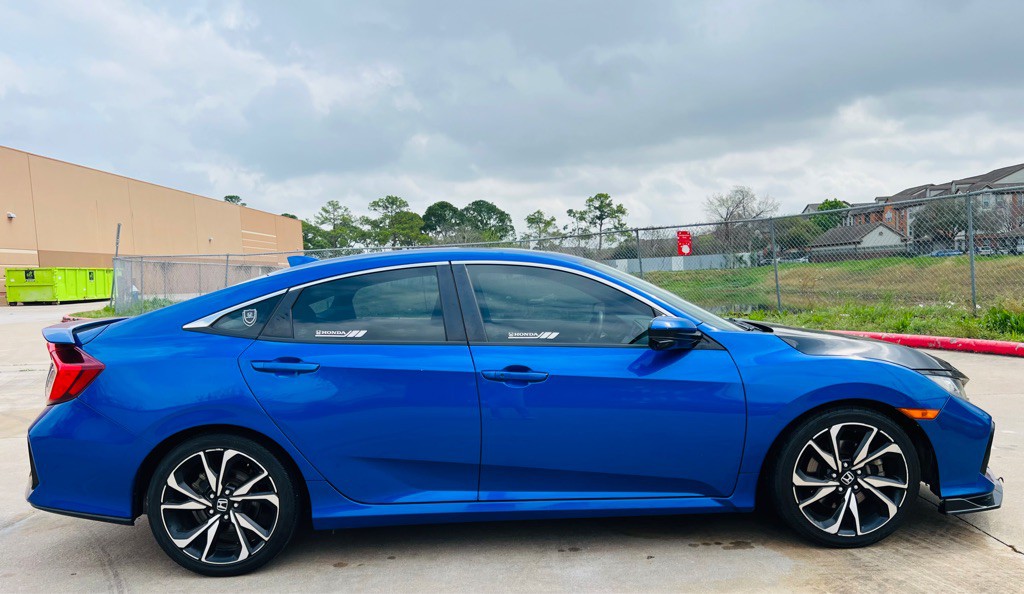 2017 Honda Civic Image 8