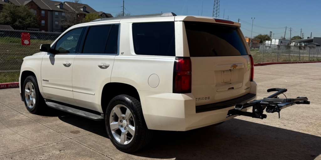 2015 Chevrolet Tahoe Image 4