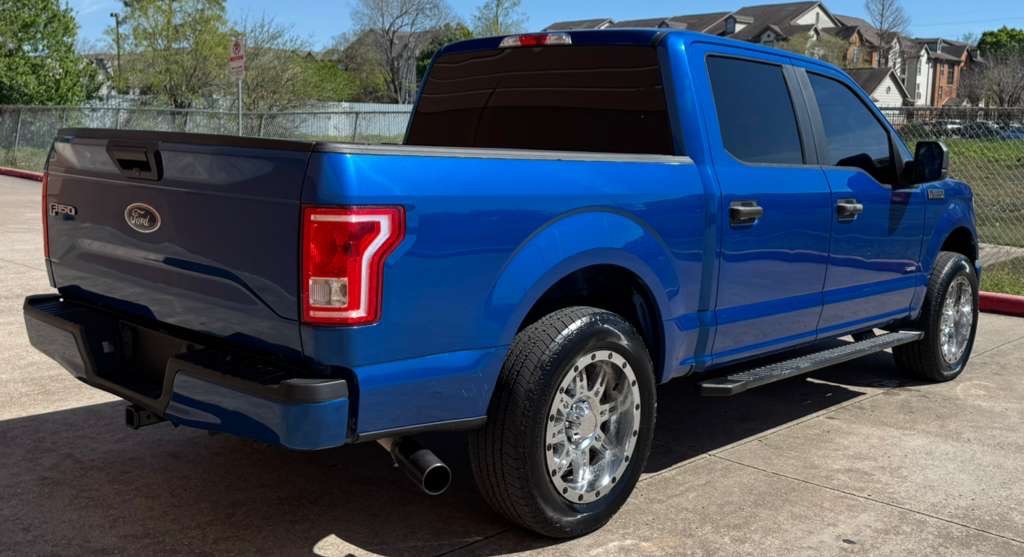2017 Ford F-150 Image 3