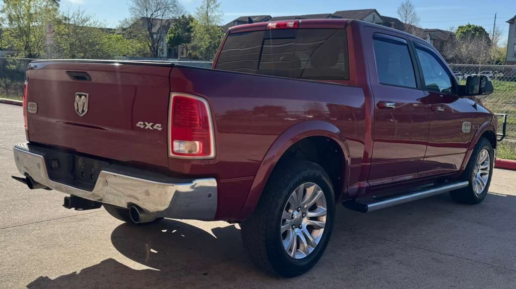 2015 RAM 1500 Image 3